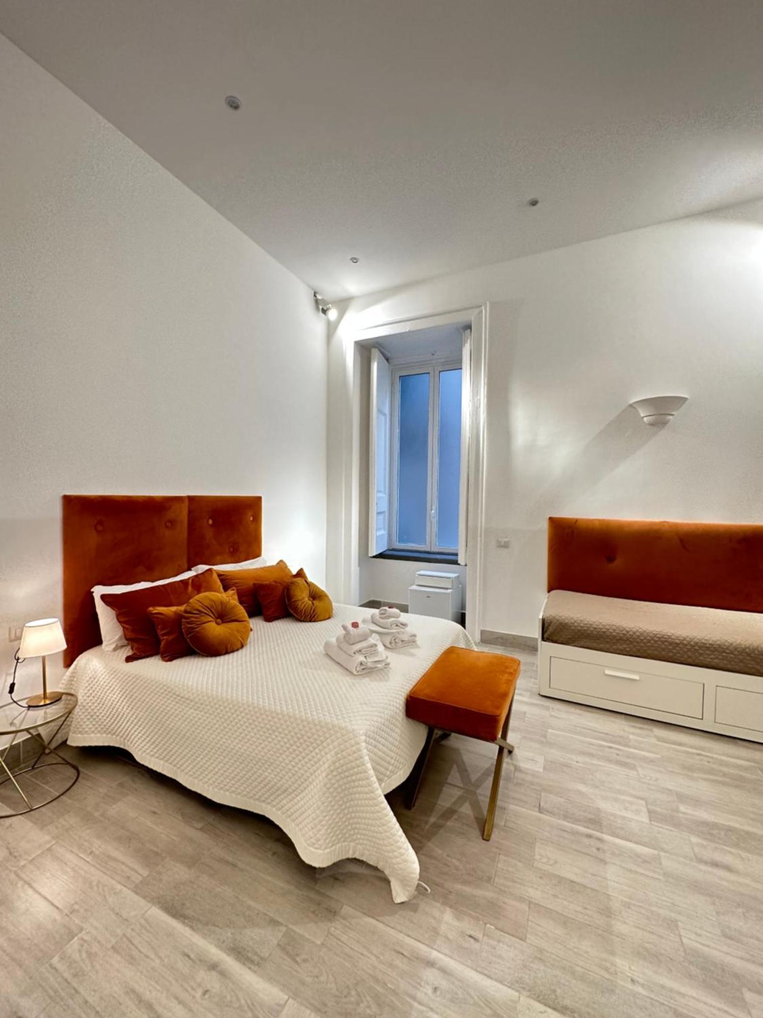 Maison M Napoli Boutique Rooms Eksteriør billede