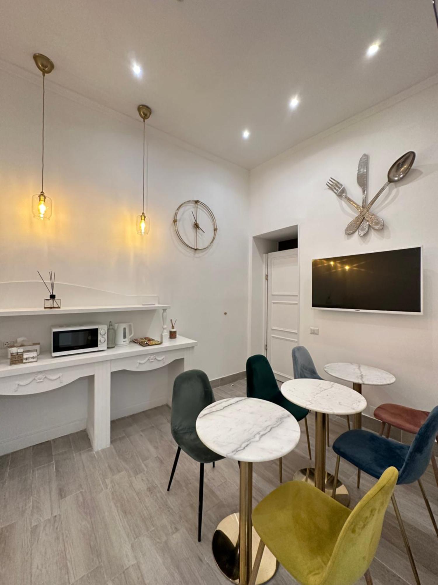 Maison M Napoli Boutique Rooms Eksteriør billede