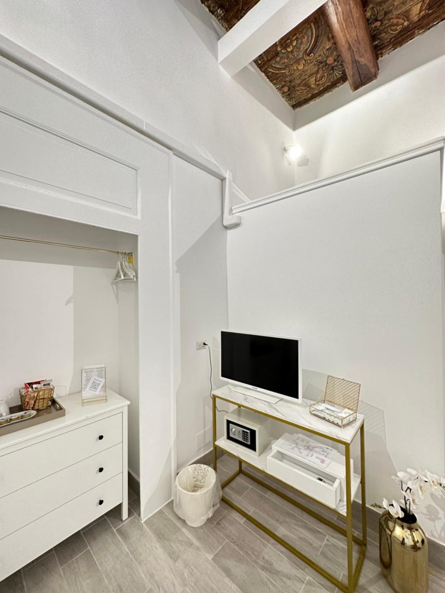 Maison M Napoli Boutique Rooms Eksteriør billede