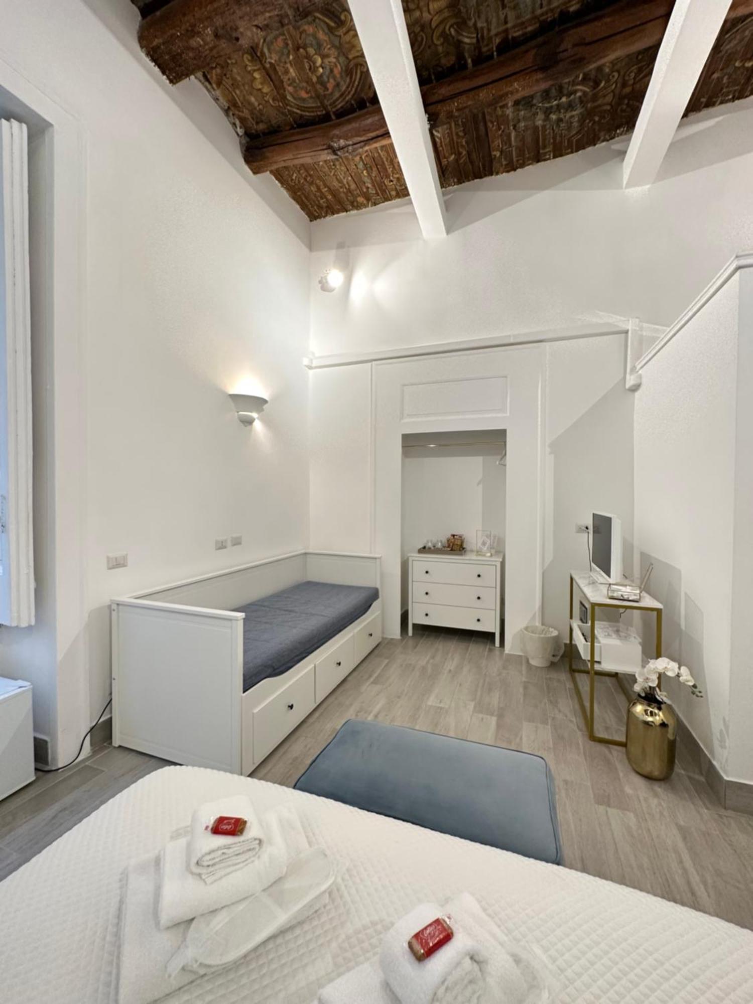 Maison M Napoli Boutique Rooms Eksteriør billede